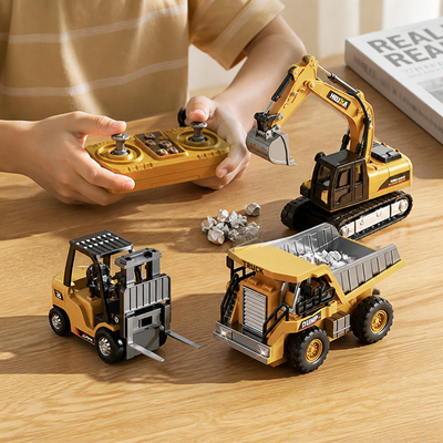 Realistic Mechanical Remote-Control Construction Vehicle